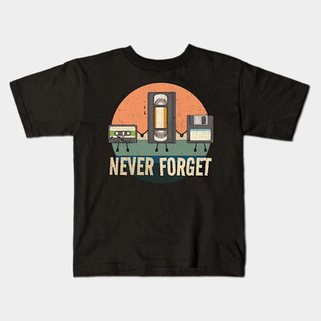 Cassette Never forget Vintage Kids T-Shirt by Can Photo